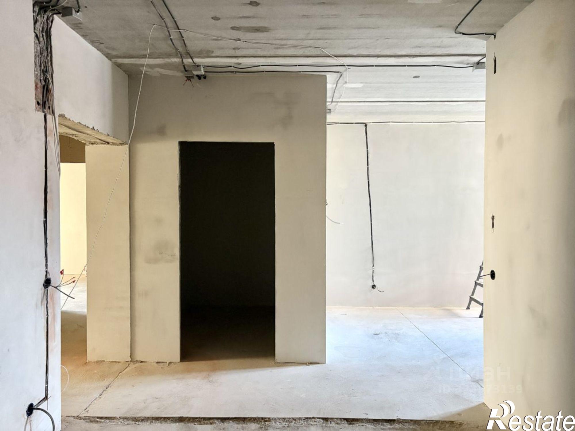 Купить квартиру за 5 600 000 рублей на Гайвинская улица, 42