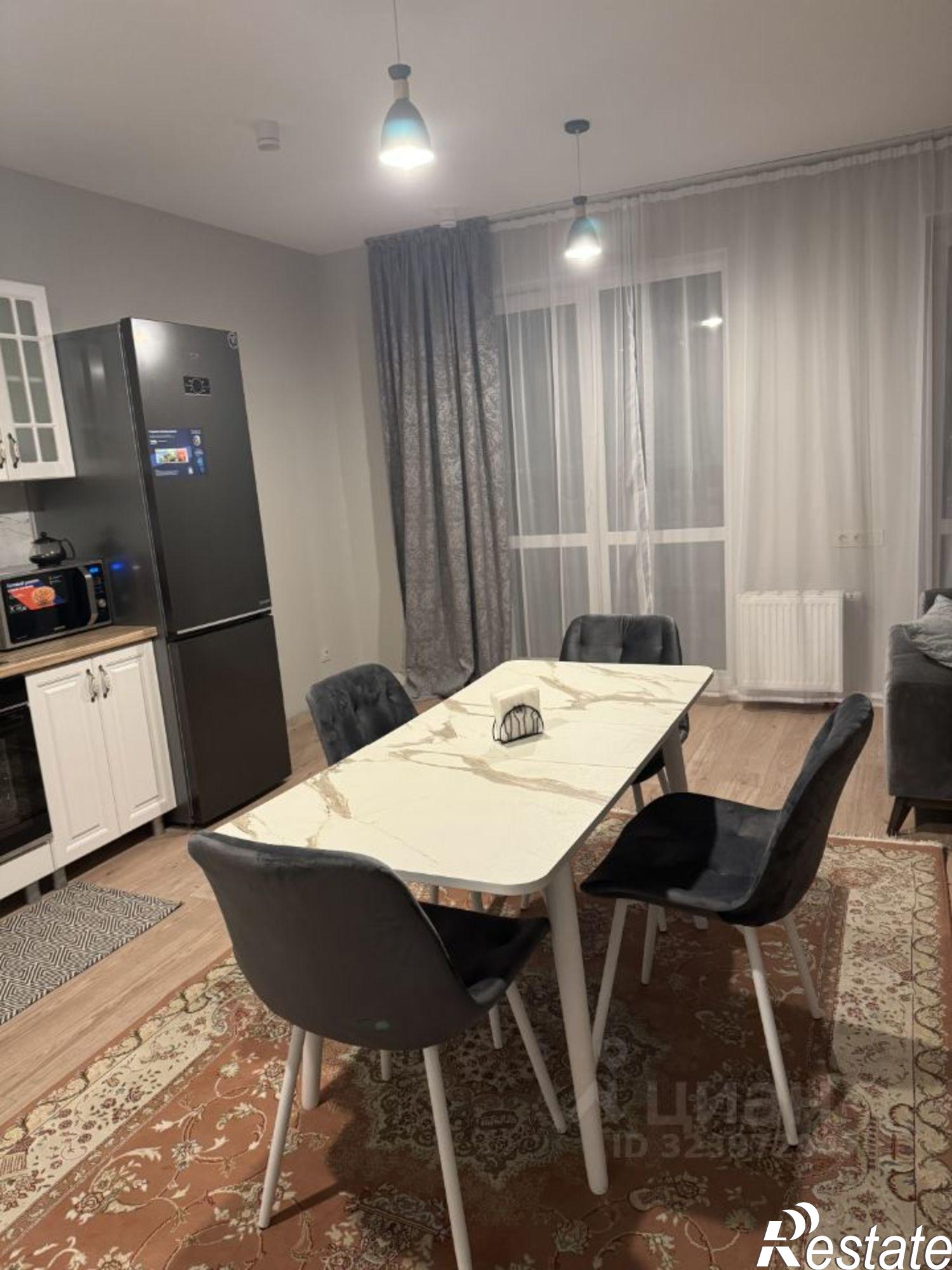 Сдать квартиру за 70 000 рублей на ул Карпинского, 50