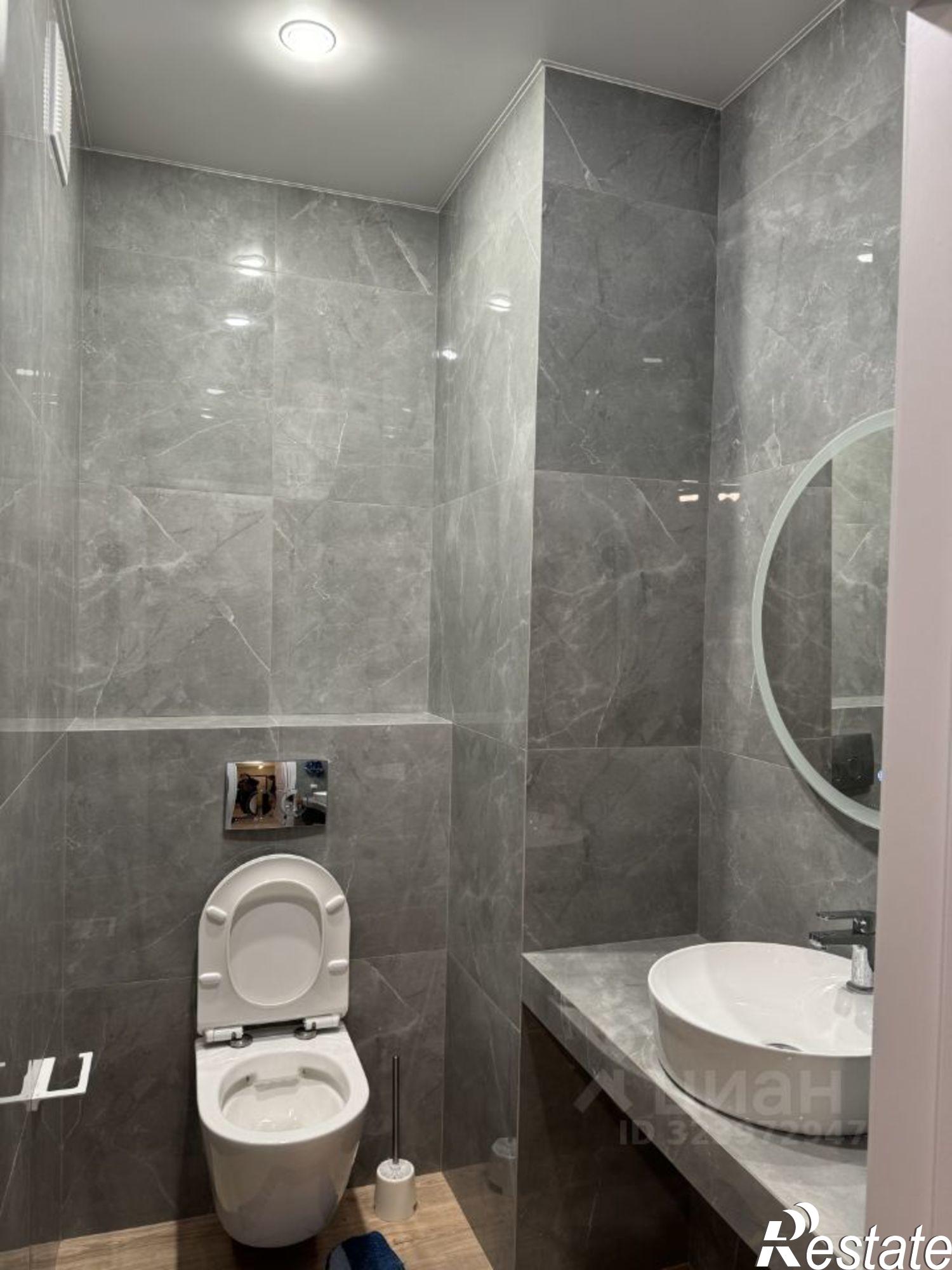 Сдать квартиру за 70 000 рублей на ул Карпинского, 50