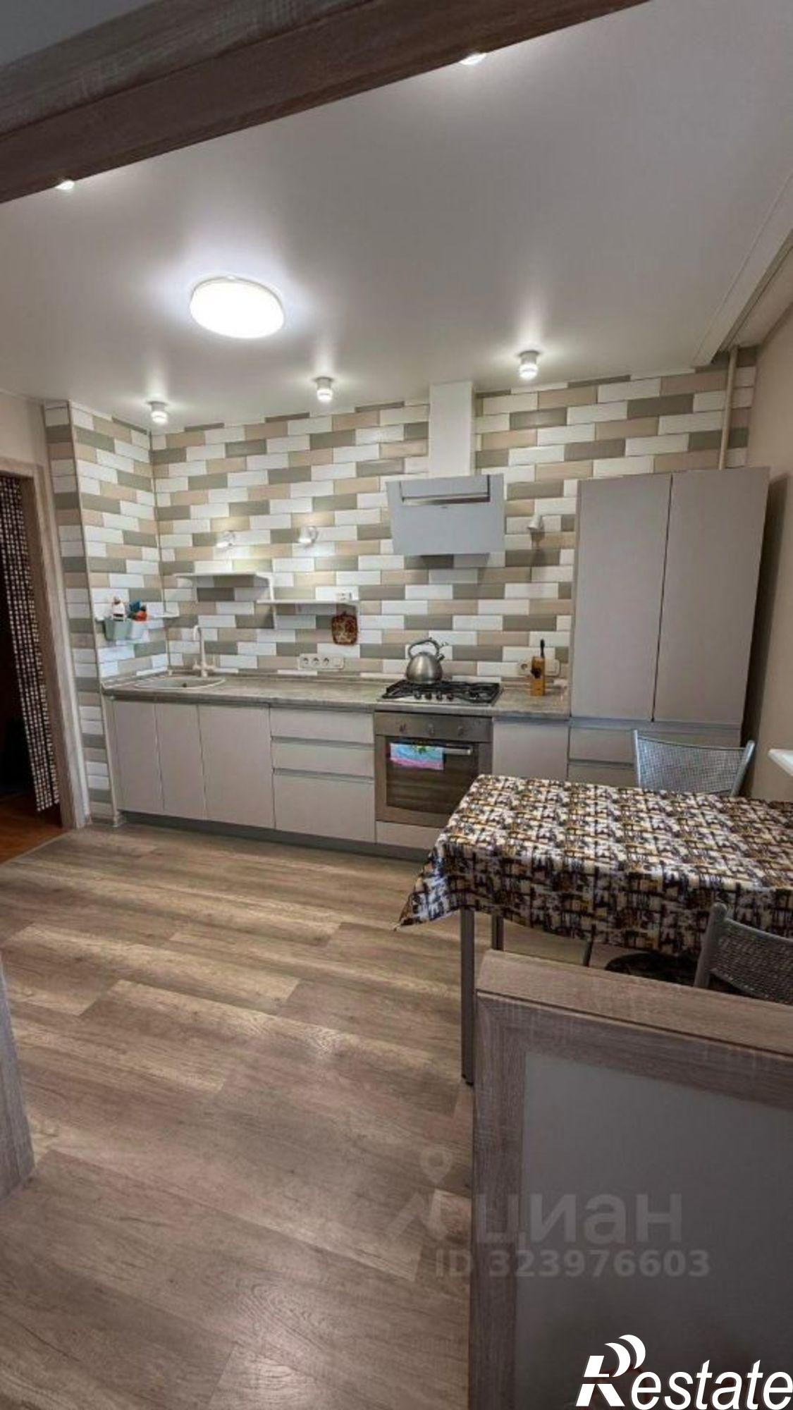 Сдать квартиру за 40 700 рублей на ул Советской Армии, 51