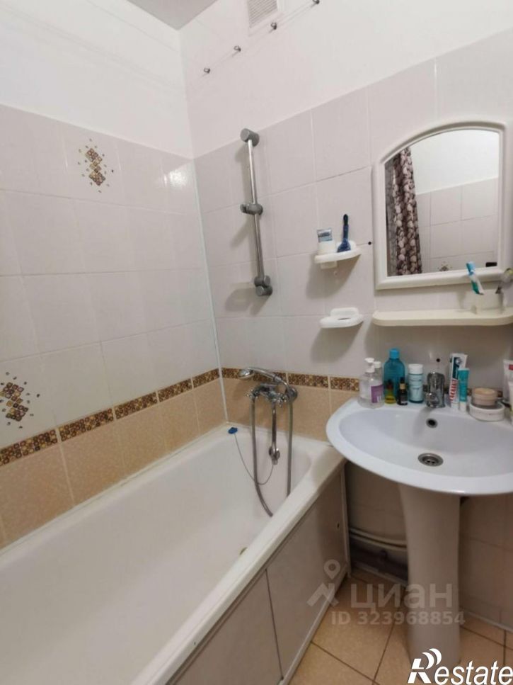 3-комн квартира Нижнекурьинская улица, 4,  д. 4