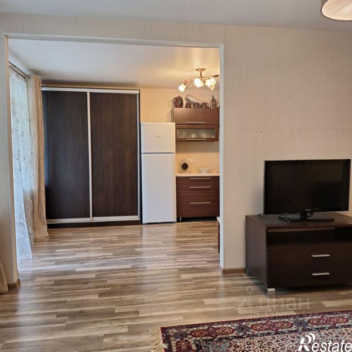 1-комн квартира улица Качалова, 10,  д. 10