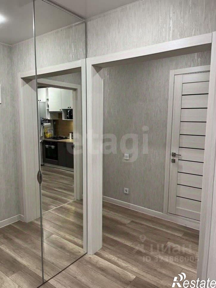 2-комн квартира улица Желябова, 3,  д. 3