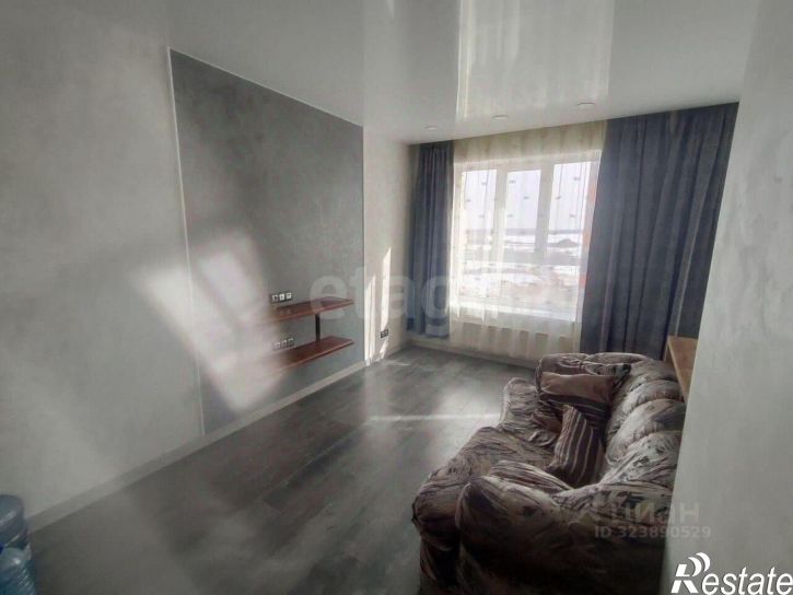 3-комн квартира ул Агатовая, 28,  д. 28