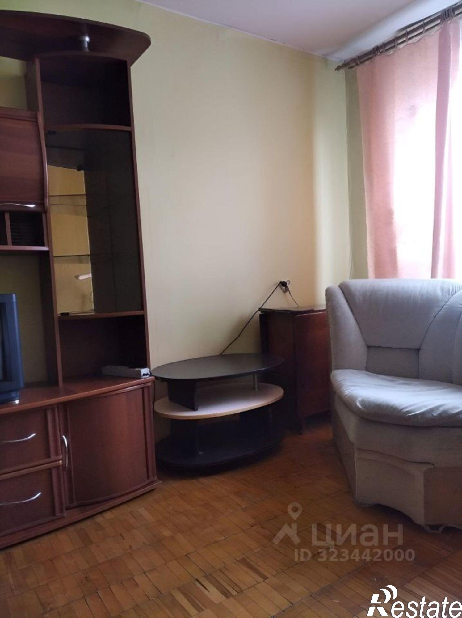 Сдать комнату за 8 000 рублей на Молдавская улица, 18