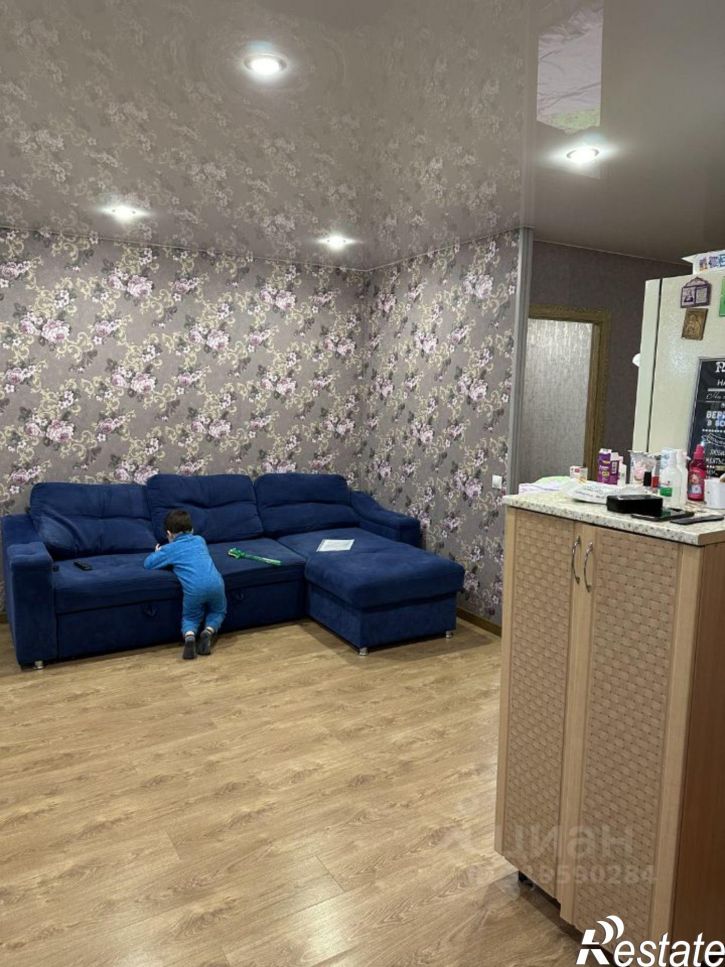 3-комн квартира улица Менжинского, 32,  д. 32