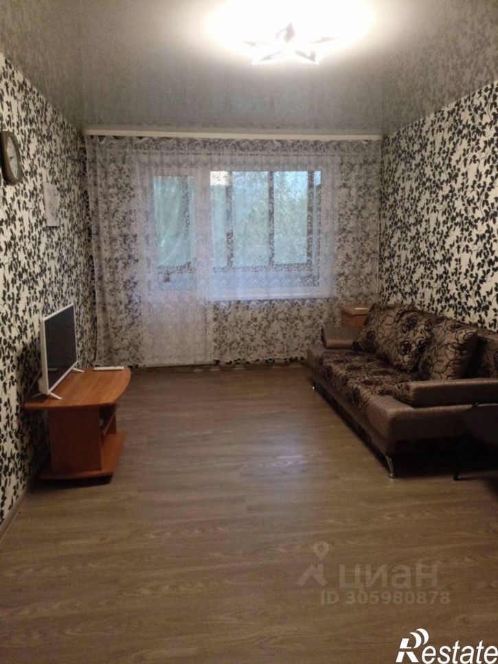 1-комн квартира улица Космонавта Леонова, 40,  д. 40