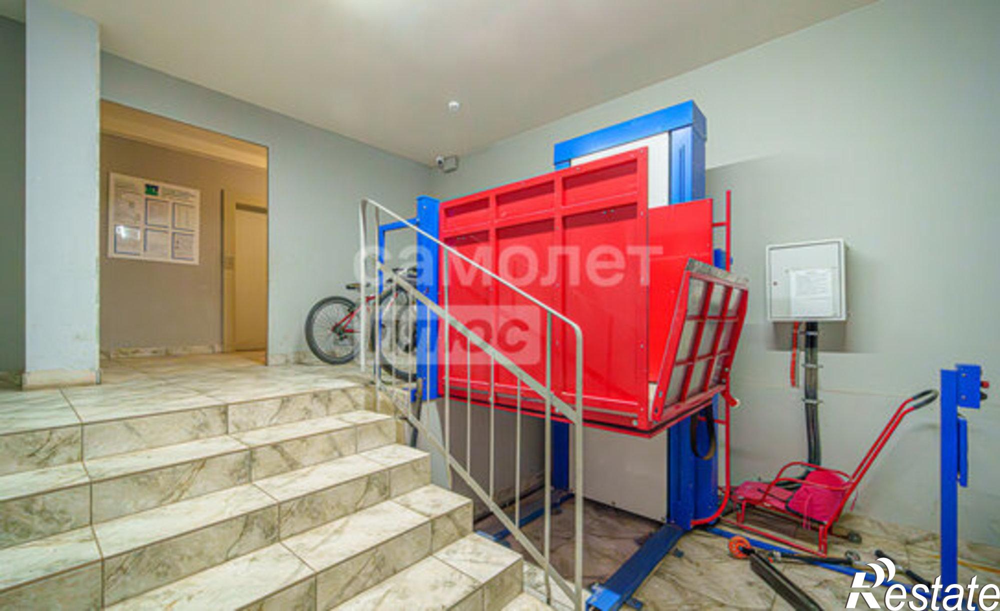 Купить квартиру за 4 600 000 рублей на Иньвенская улица, 19