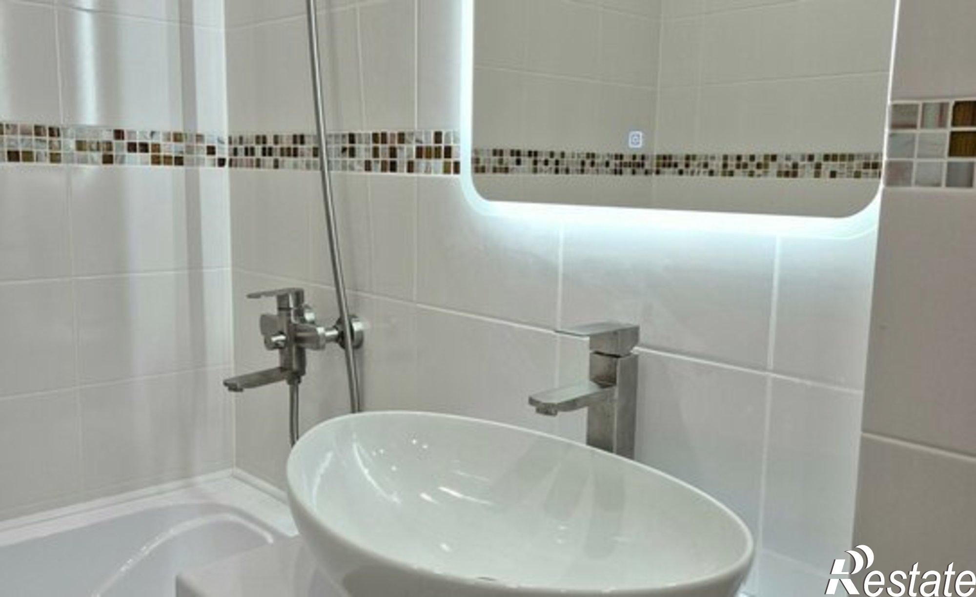 Купить квартиру за 5 900 000 рублей на улица Плеханова, 59А