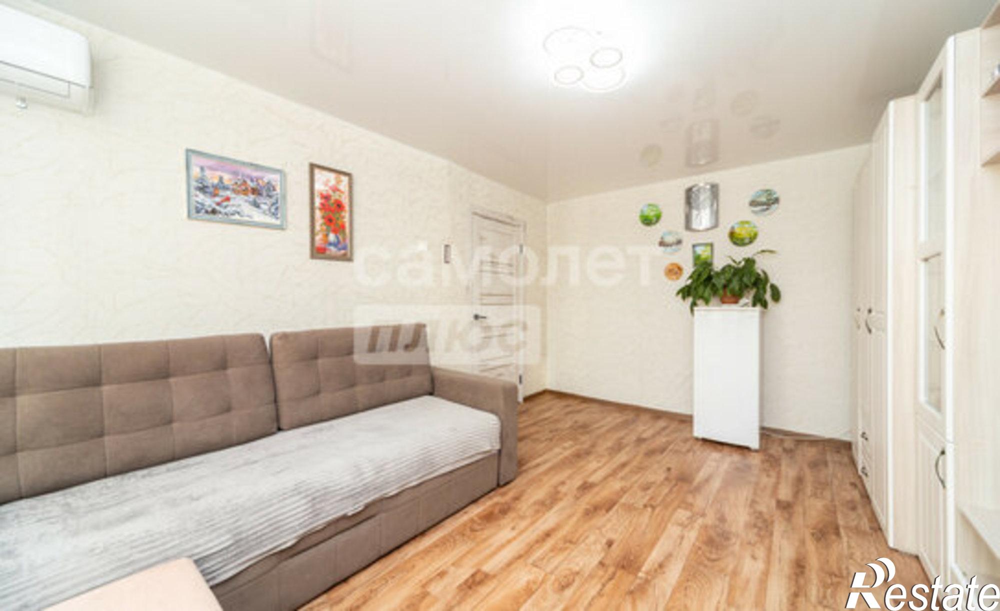 Купить квартиру за 3 790 000 рублей на улица Адмирала Старикова, 11