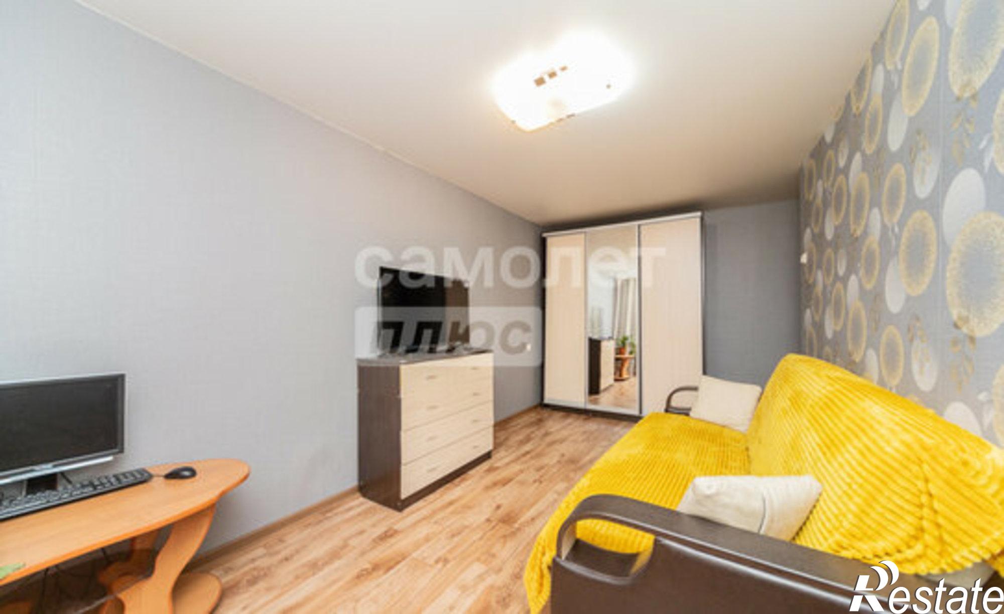 Купить квартиру за 3 790 000 рублей на улица Адмирала Старикова, 11