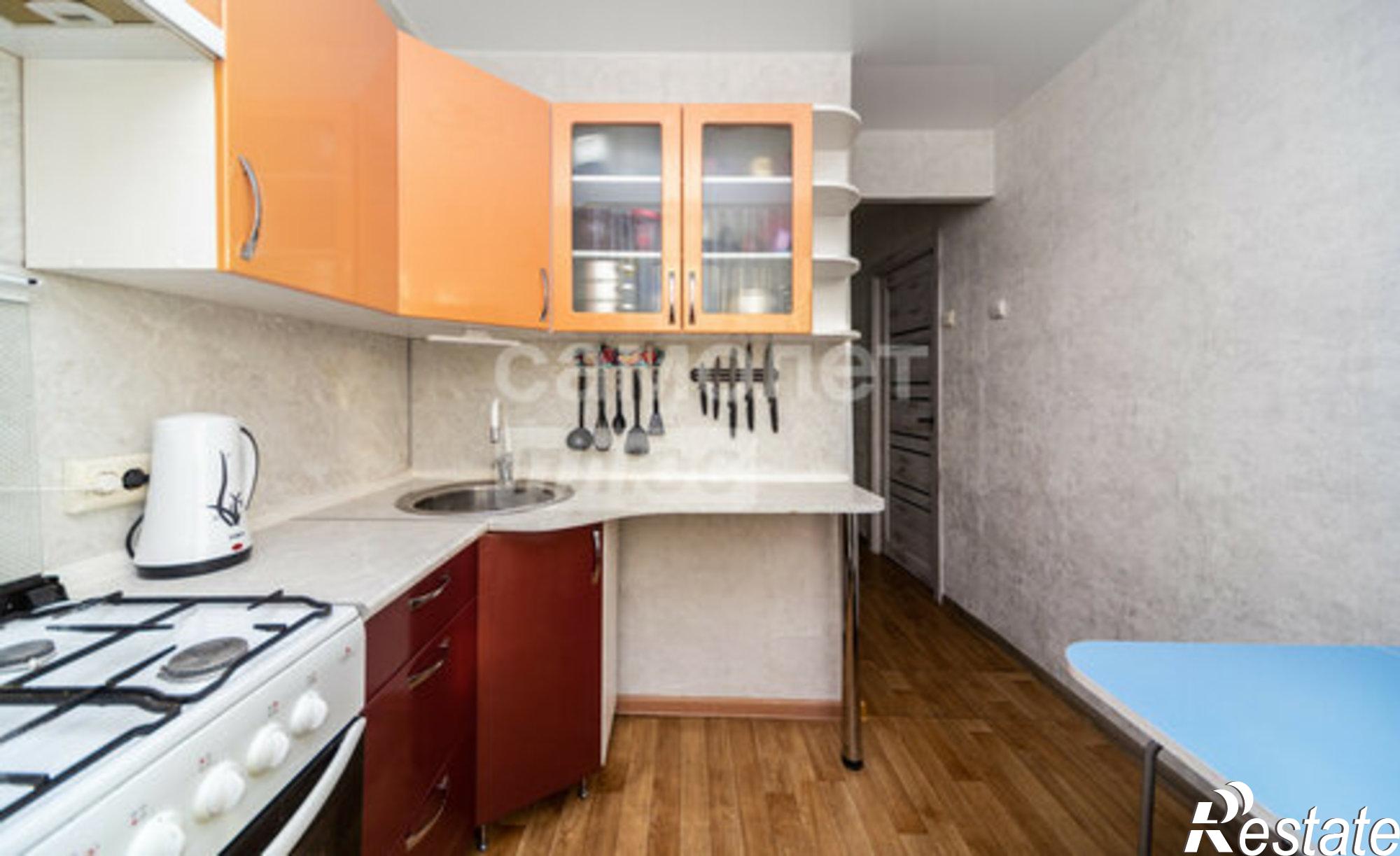 Купить квартиру за 3 790 000 рублей на улица Адмирала Старикова, 11