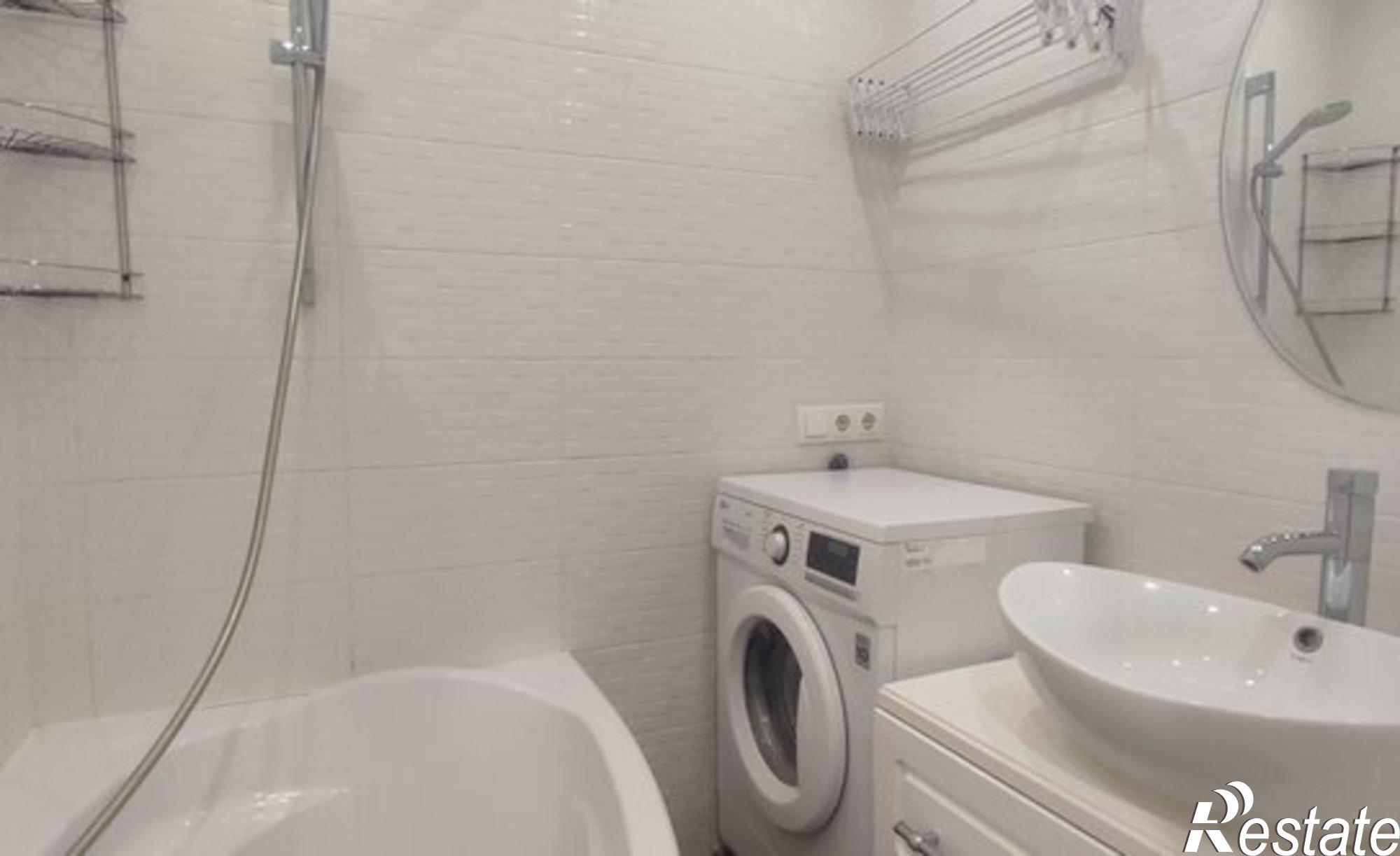 Купить квартиру за 4 790 000 рублей на ул Лякишева, 9