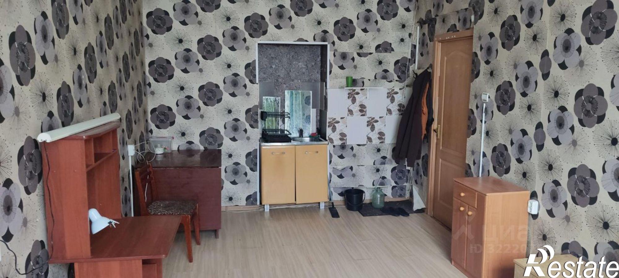 Сдать комнату за 13 000 рублей на улица Клары Цеткин, 2