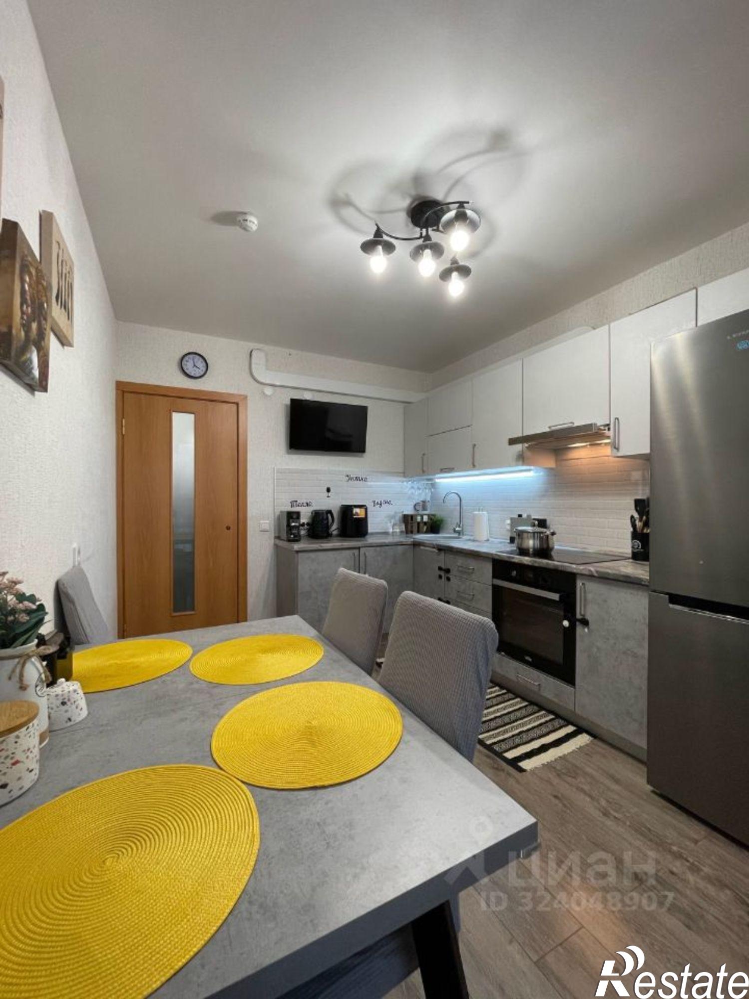 Купить квартиру за 8 100 000 рублей на улица Красные Казармы, 64