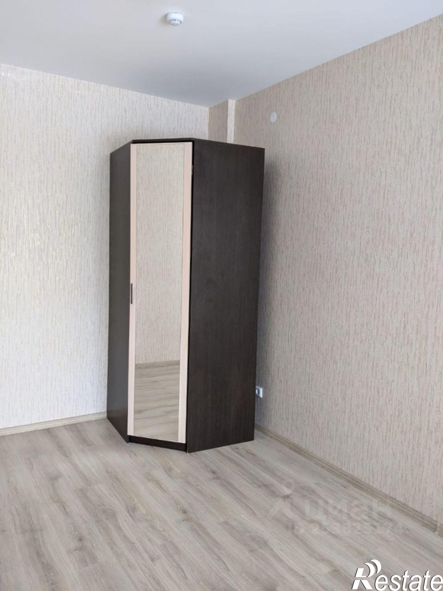 Сдать квартиру за 35 000 рублей на улица Революции, 54