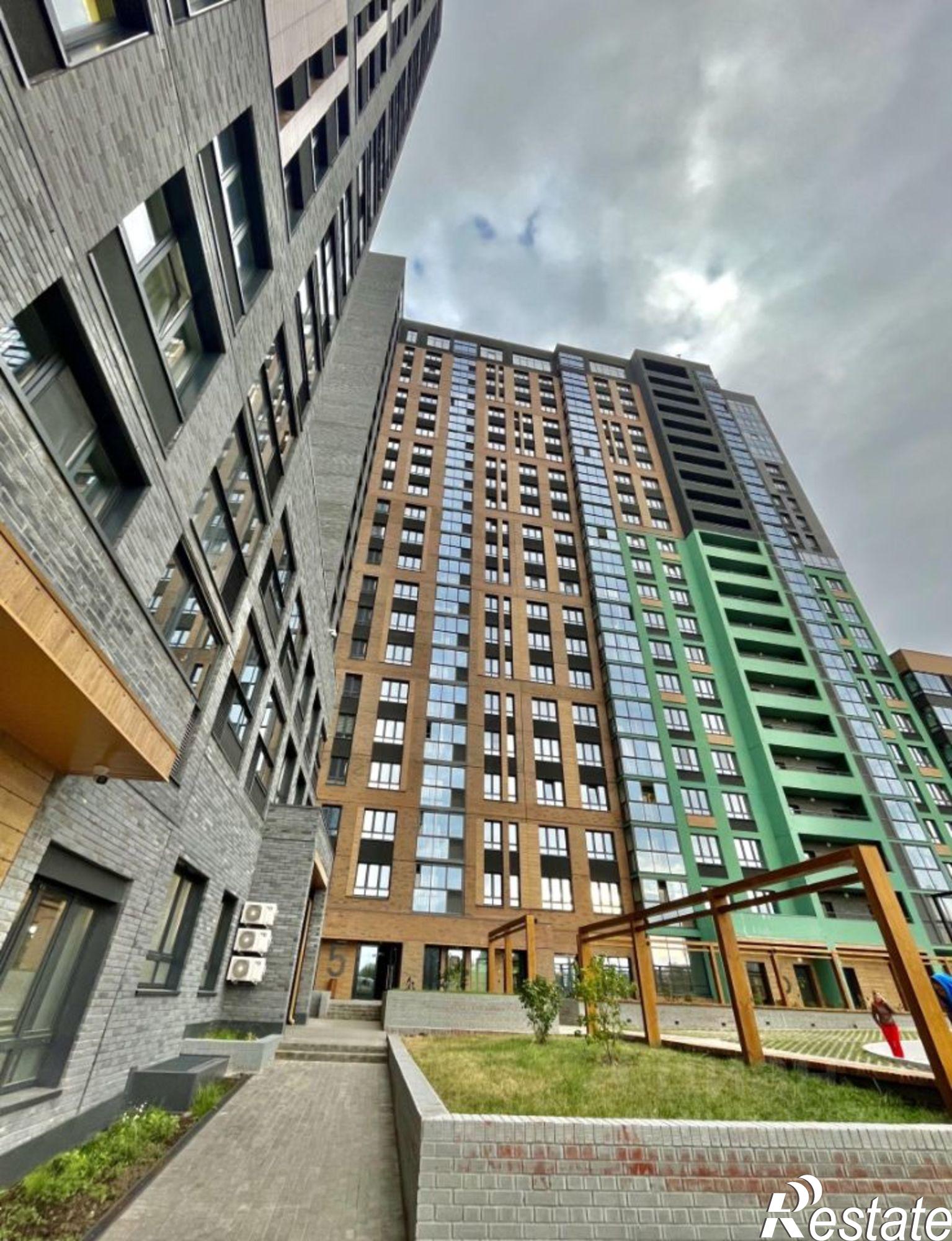 Сдать квартиру за 35 000 рублей на ул Карпинского, 50