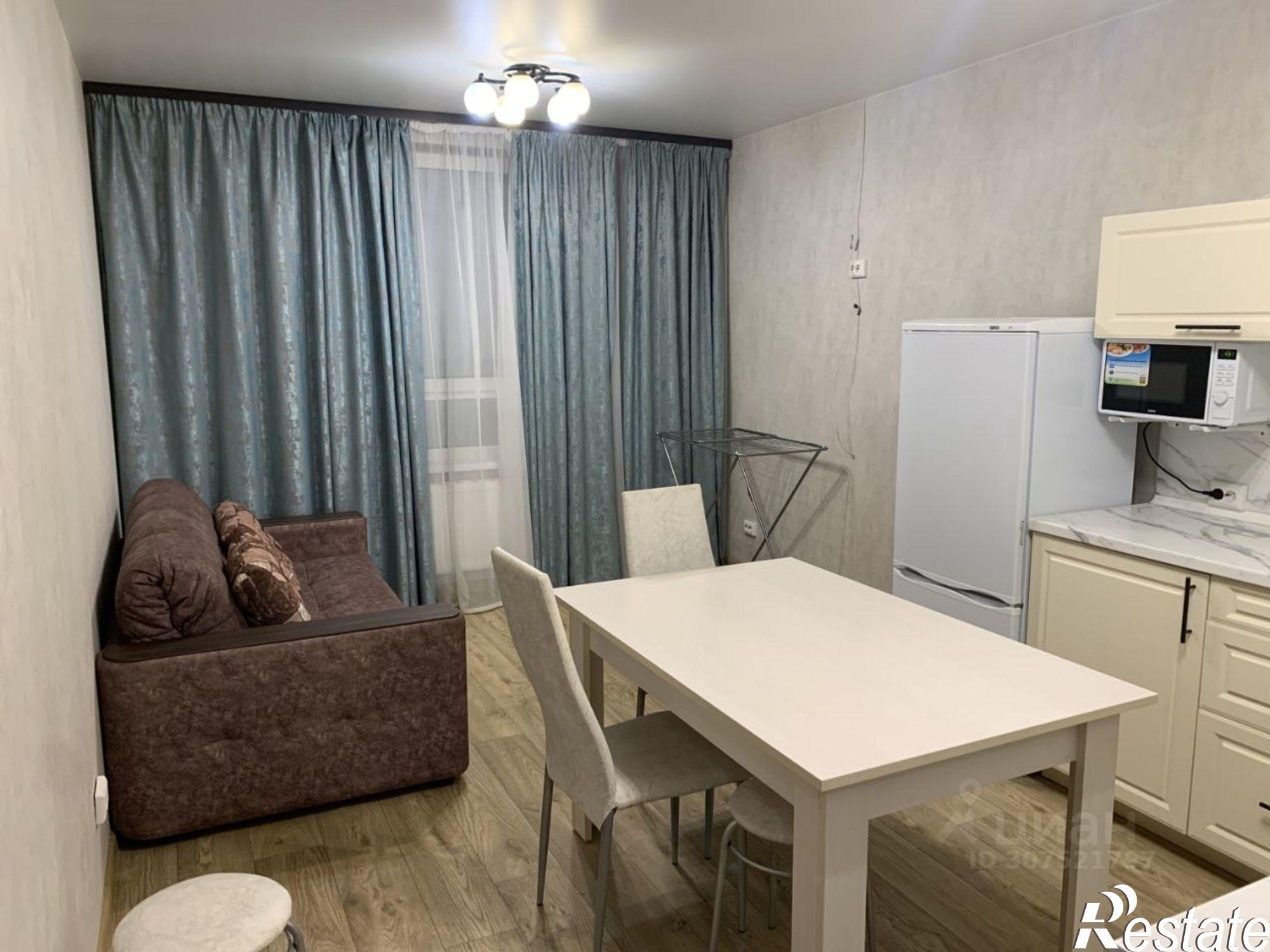 Сдать квартиру за 35 000 рублей на ул Карпинского, 50