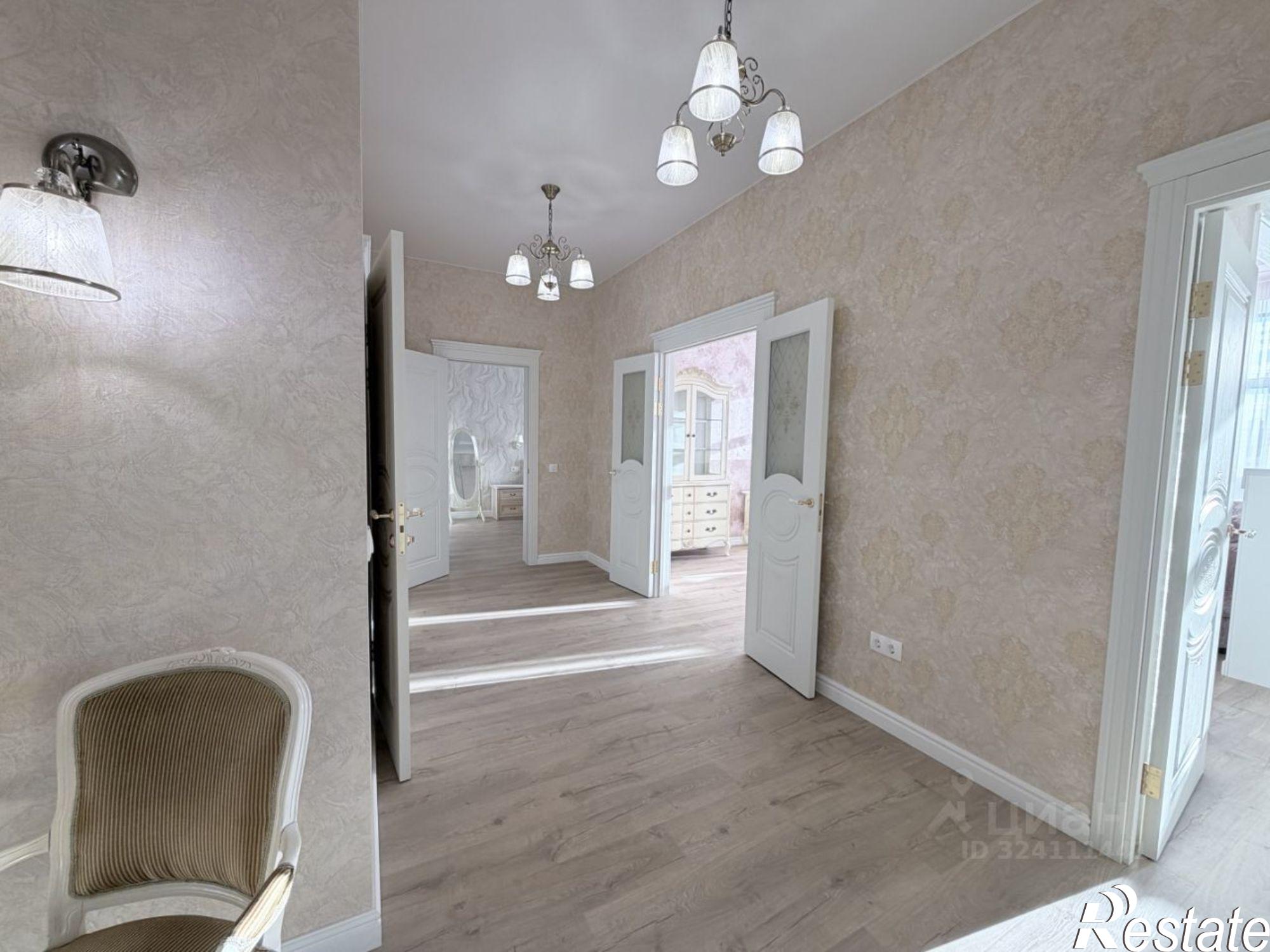 Купить квартиру за 18 700 000 рублей на улица Революции, 21