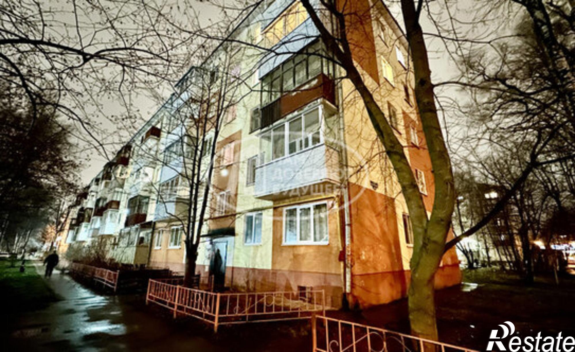 Купить квартиру за 3 745 000 рублей на ул Макаренко, 40