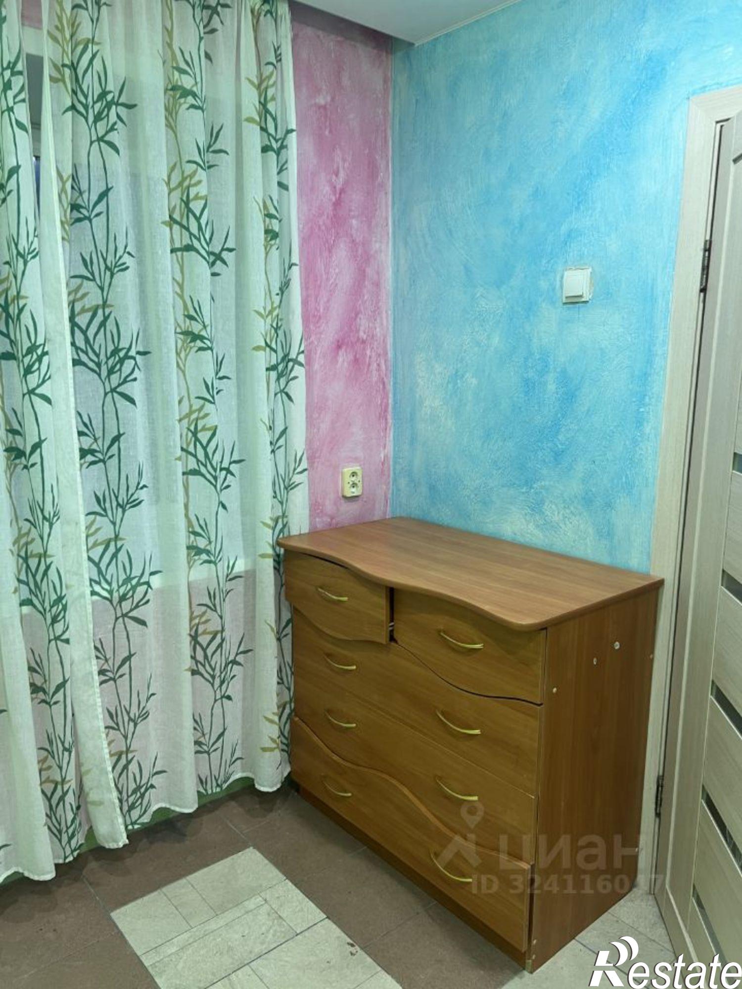 Сдать квартиру за 30 000 рублей на Екатерининская улица, 184