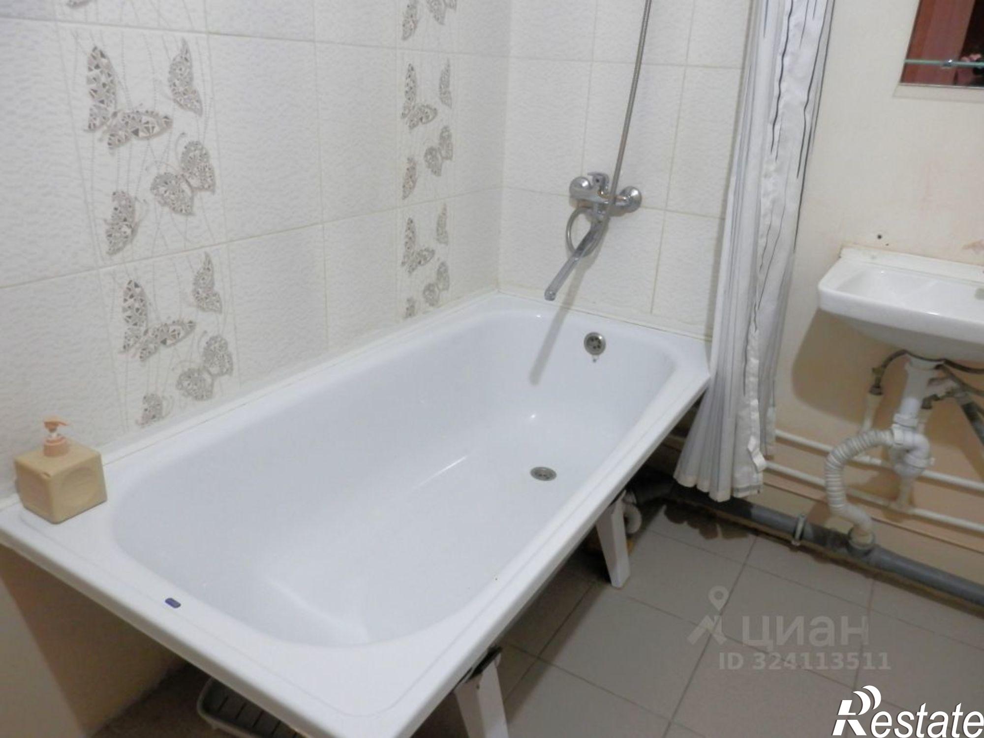 Сдать квартиру за 35 000 рублей на ул Светлогорская, 11