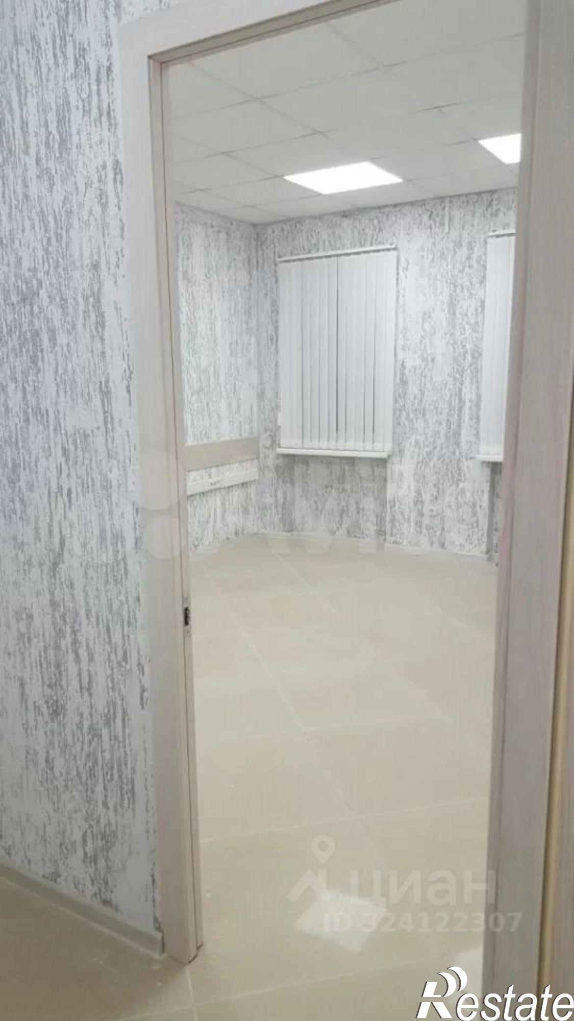 Купить офис, помещение под офис за 6 781 360 рублей на улица Ленина, 9