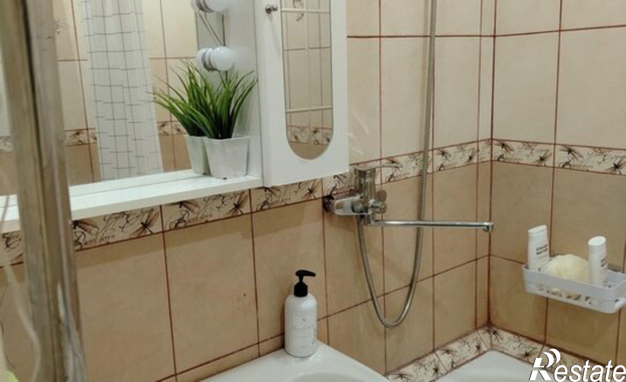 Купить квартиру за 8 000 000 рублей на ул Революции, 6