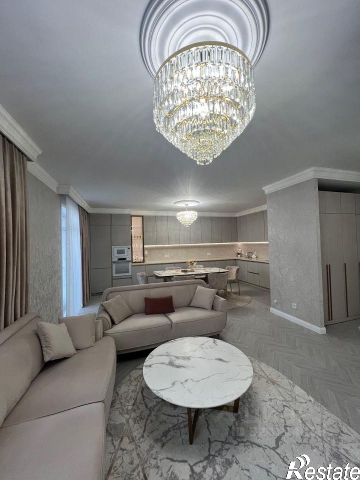 Купить квартиру за 19 500 000 рублей на ул Подводников, 20