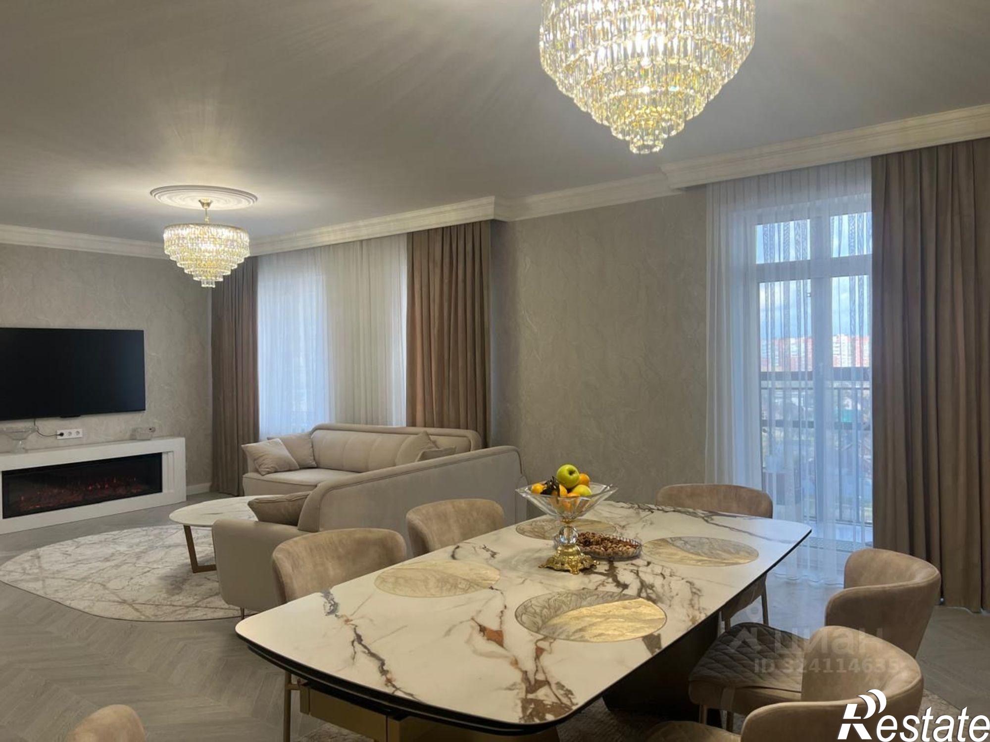 Купить квартиру за 19 500 000 рублей на ул Подводников, 20