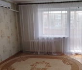 2-комн, 53кв м, этаж 4/10 ул Революции, 6