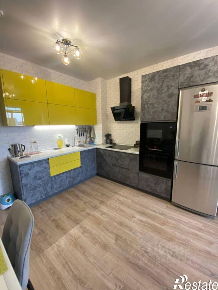 3-комн квартира улица Циолковского, 19,  д. 19