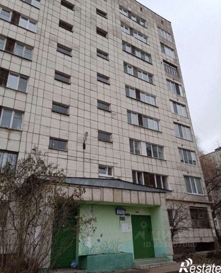 3-комн квартира улица Лодыгина, 52/2,  д. 52/2