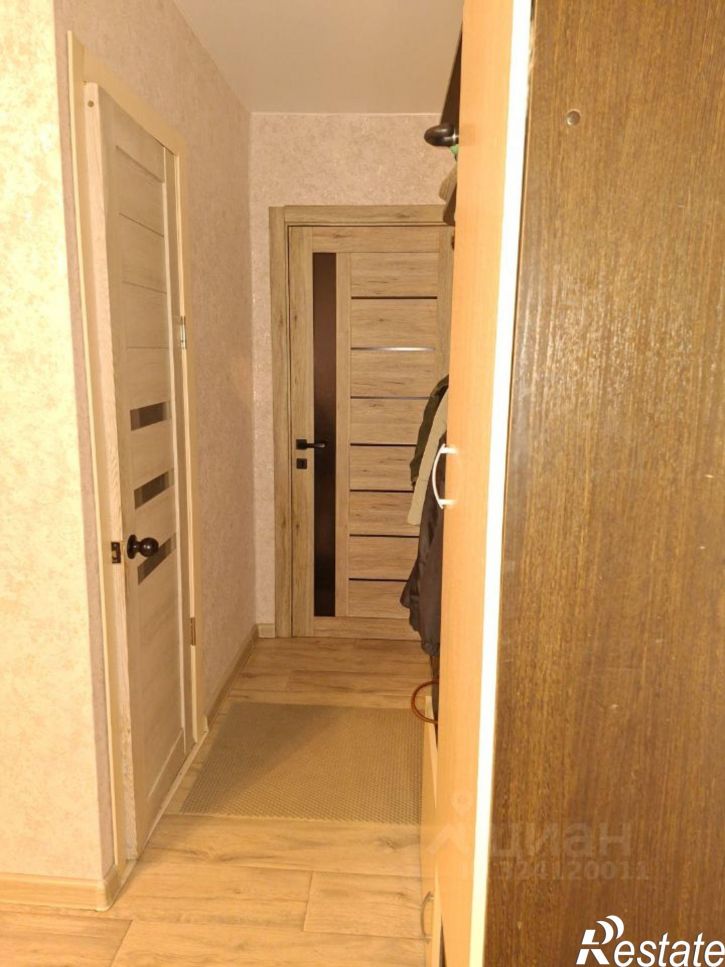 3-комн квартира улица Космонавта Леонова, 8,  д. 8