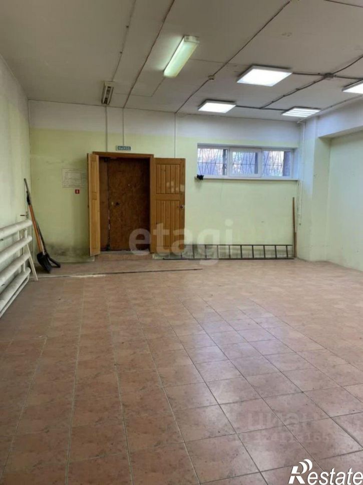 Помещение свободного назначения ул Анвара Гатауллина, 38 1,  д. 38 1,  к. 1