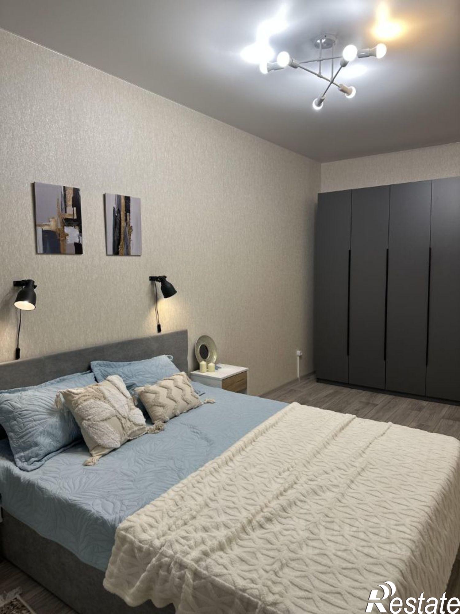 Сдать квартиру за 60 000 рублей на улица Старцева, 143