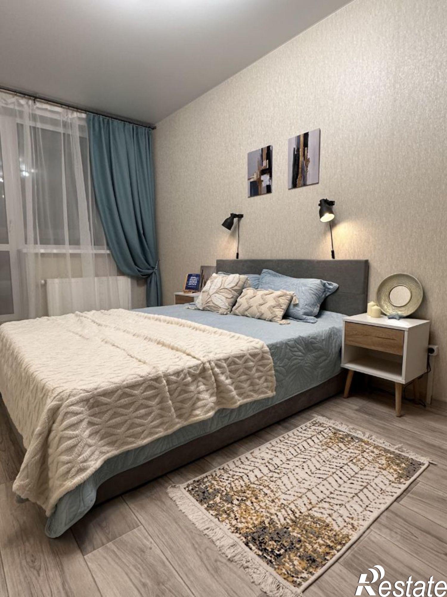 Сдать квартиру за 60 000 рублей на улица Старцева, 143