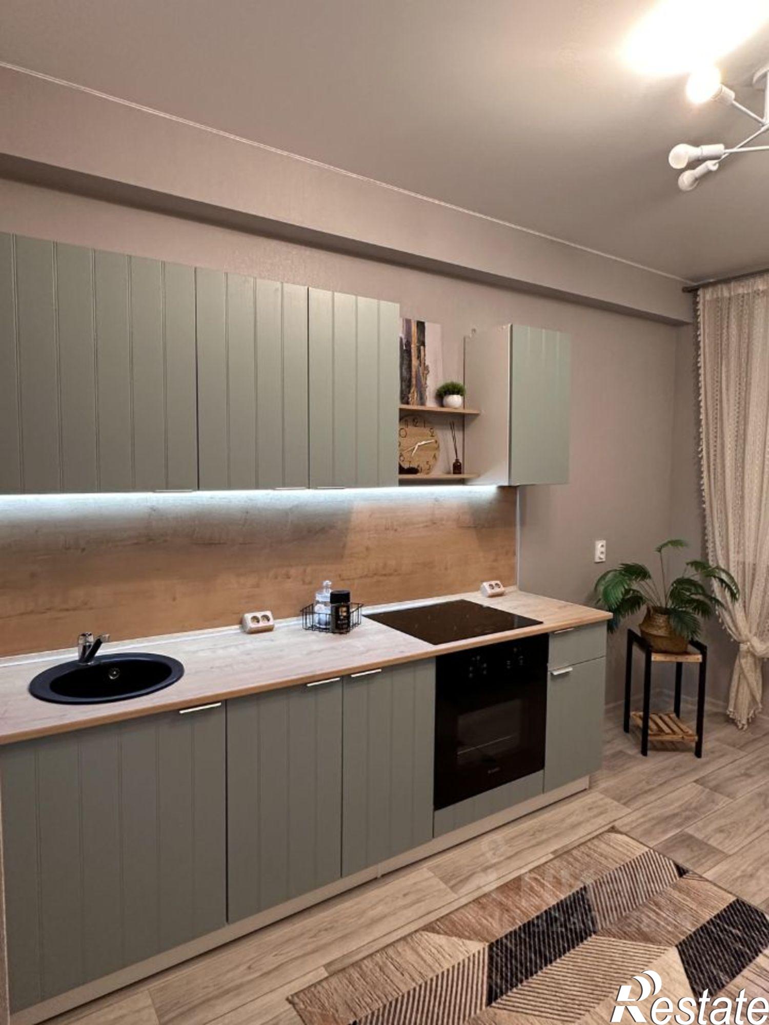 Сдать квартиру за 60 000 рублей на улица Старцева, 143