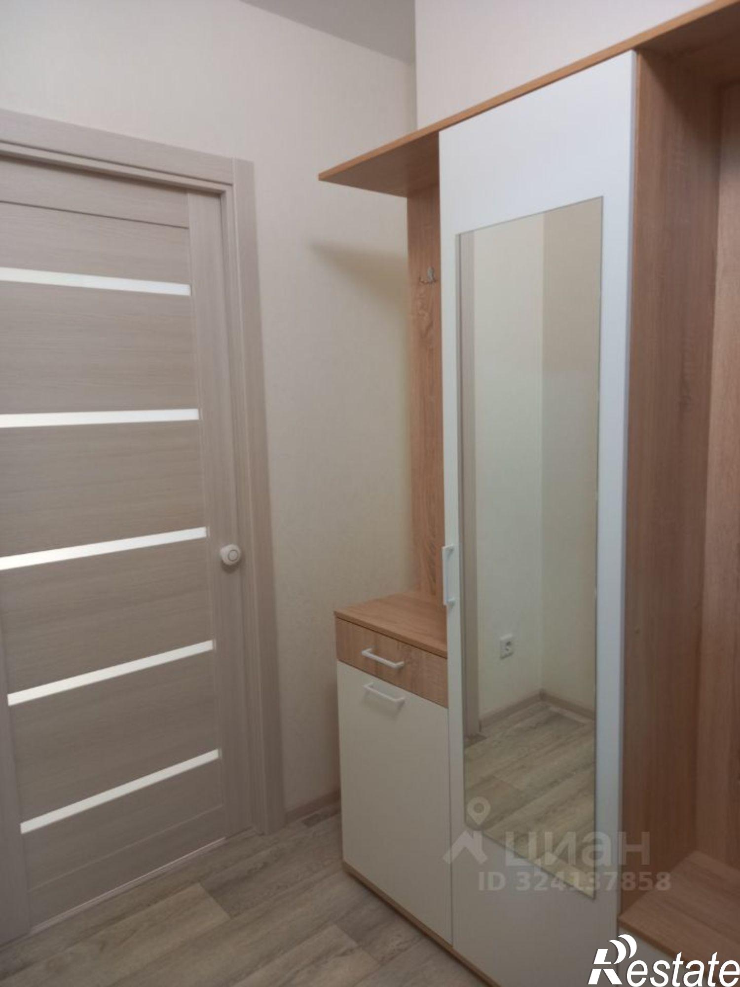 Сдать квартиру за 30 000 рублей на улица Гашкова, 56 к1