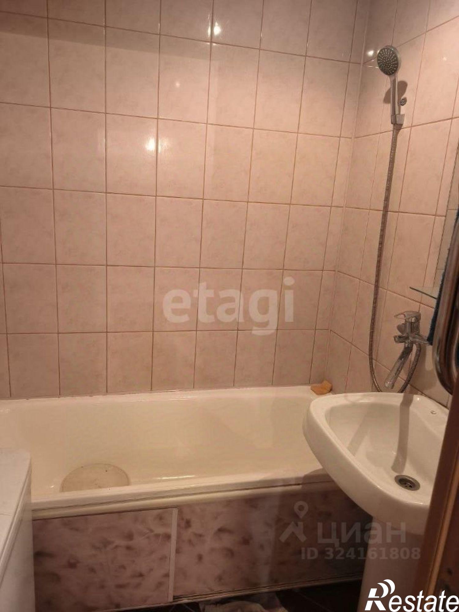 Сдать квартиру за 45 000 рублей на улица Маршала Рыбалко, 43