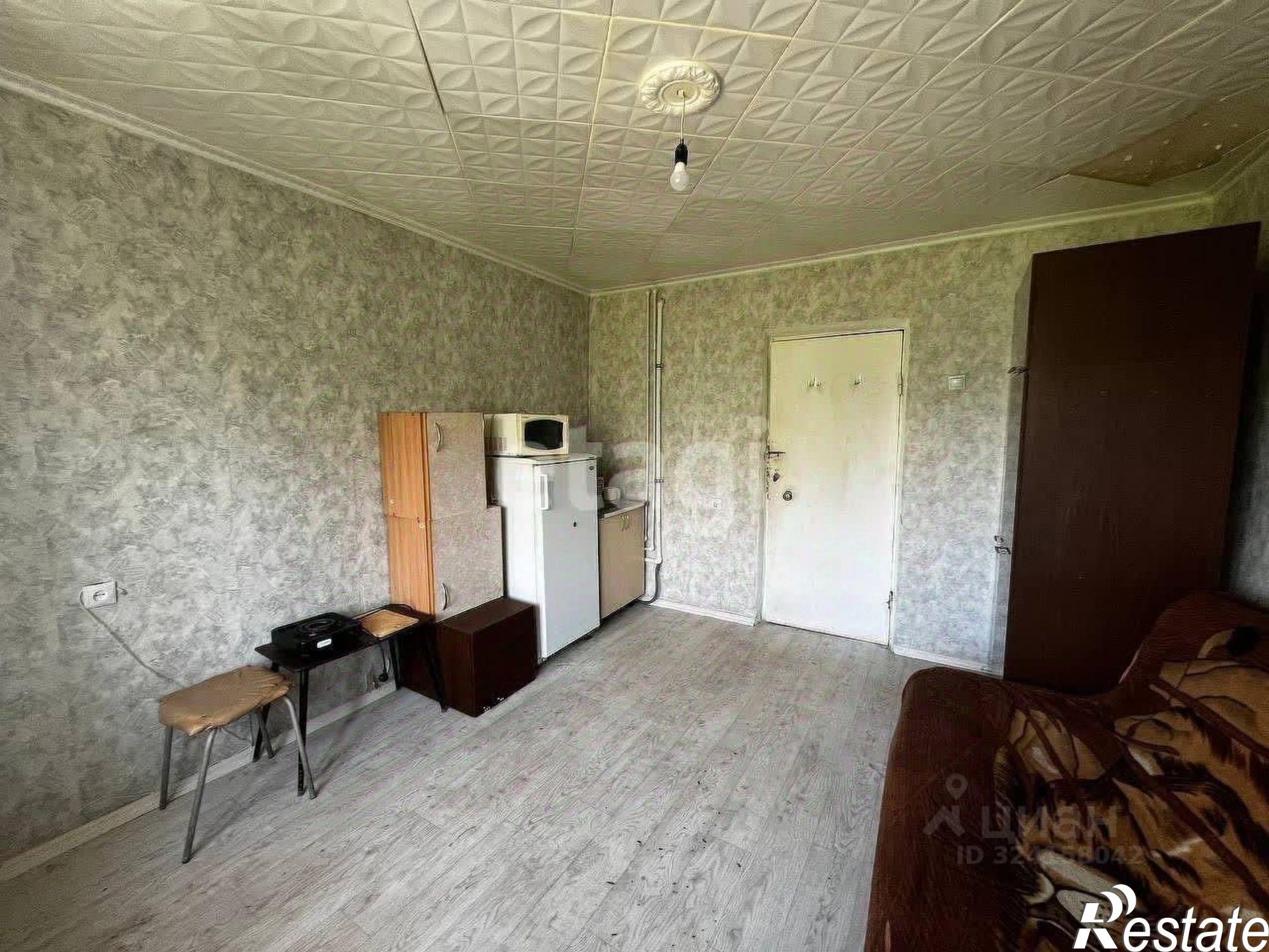 Сдать комнату за 12 000 рублей на ул Емельяна Ярославского, 10/2