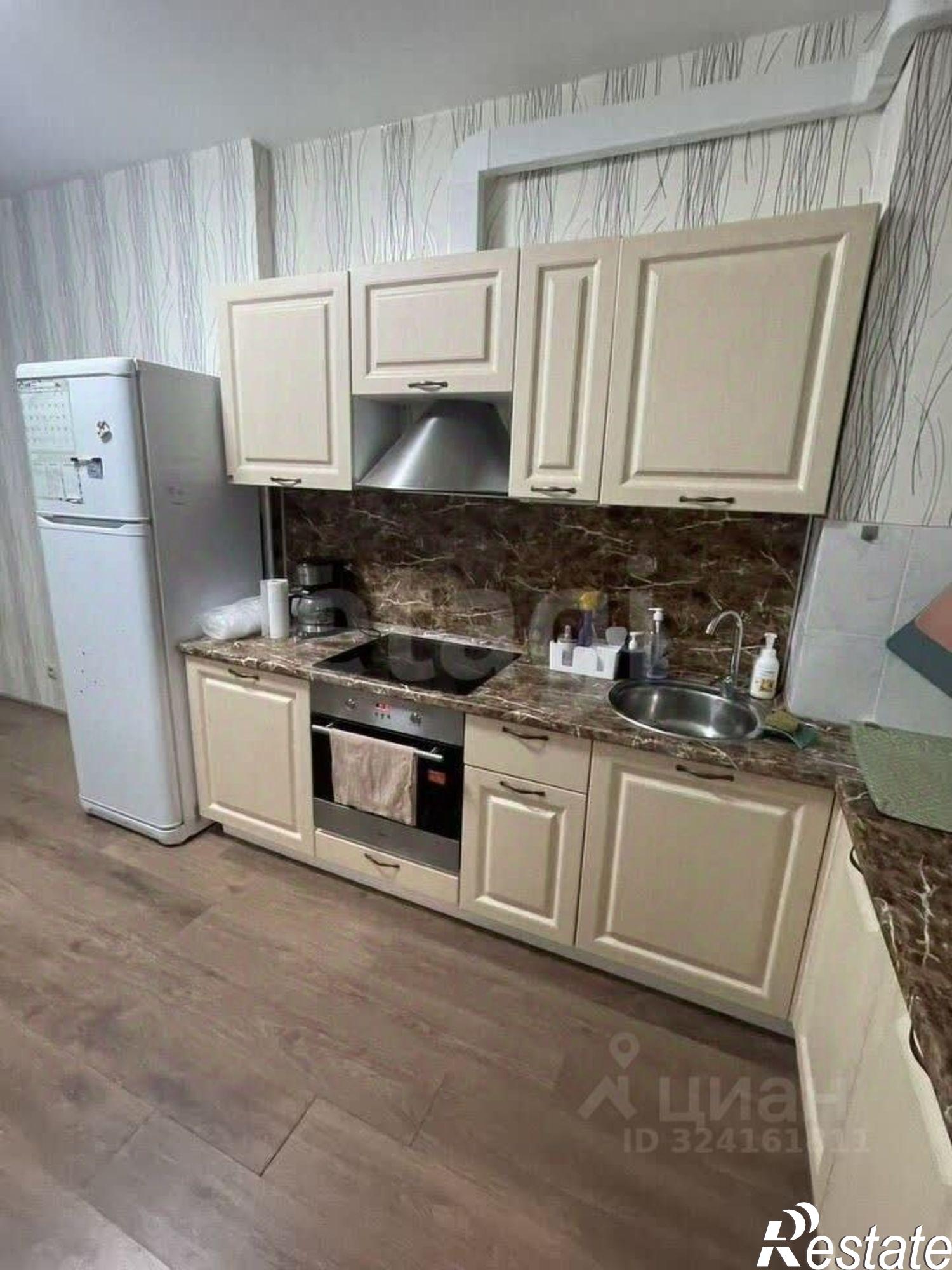 Сдать квартиру за 35 000 рублей на ул Карпинского, 112