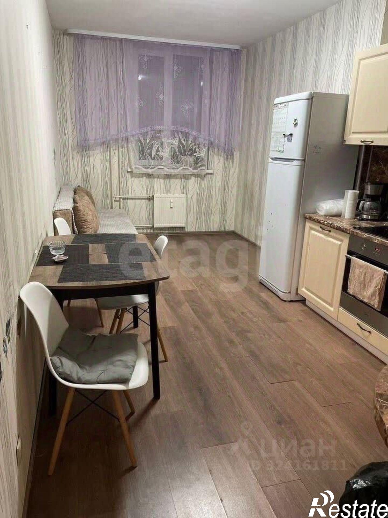 Сдать квартиру за 35 000 рублей на ул Карпинского, 112