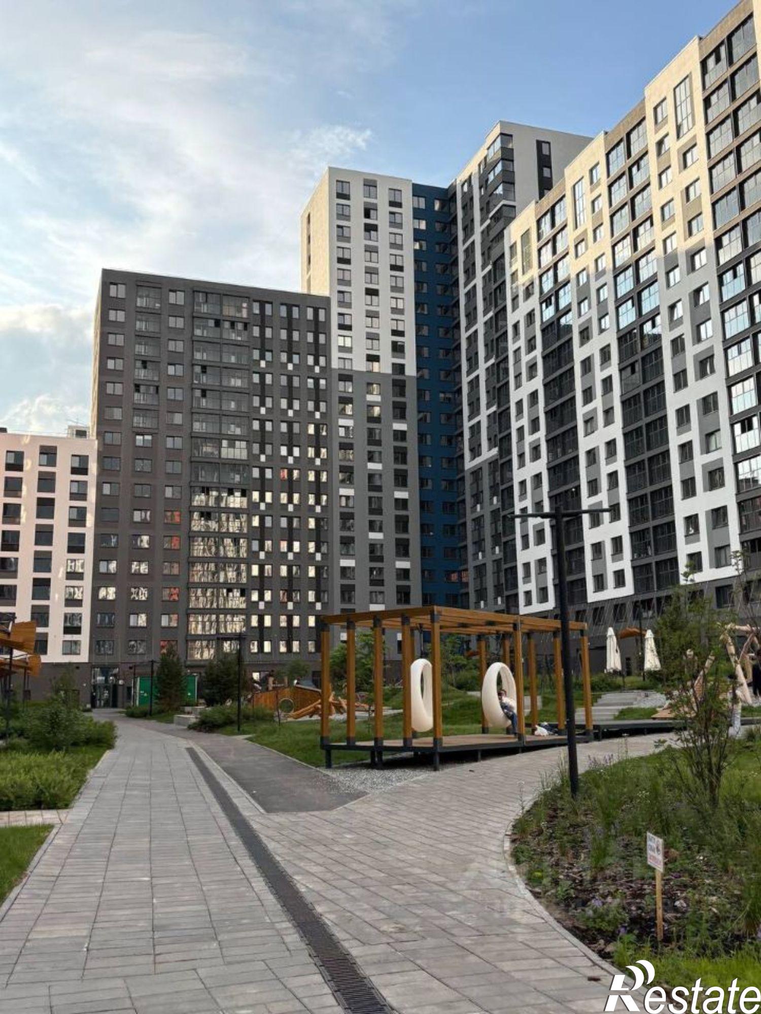 Купить квартиру за 8 500 000 рублей на Серебристая улица, 7