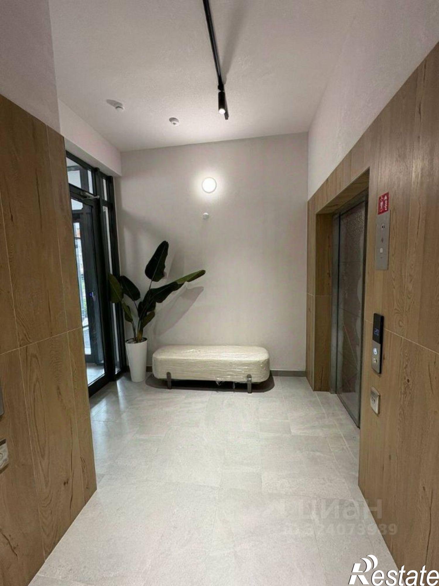 Купить квартиру за 8 500 000 рублей на Серебристая улица, 7