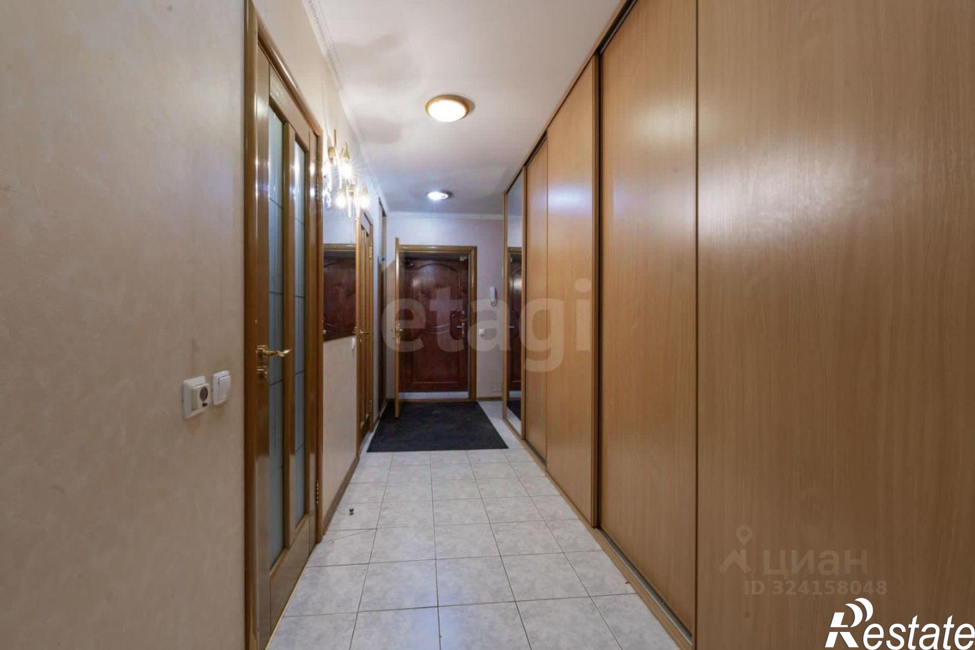 Купить квартиру за 19 500 000 рублей на ул Малкова, 26