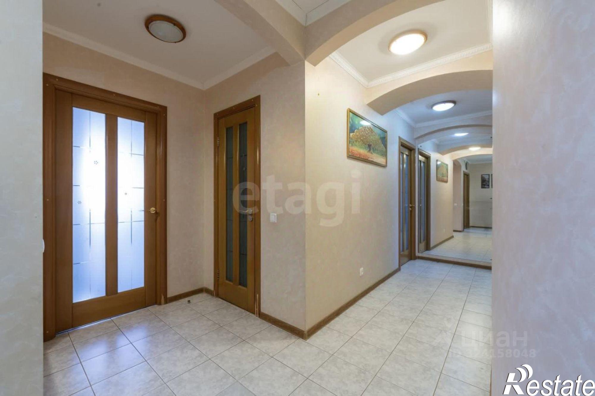 Купить квартиру за 19 500 000 рублей на ул Малкова, 26