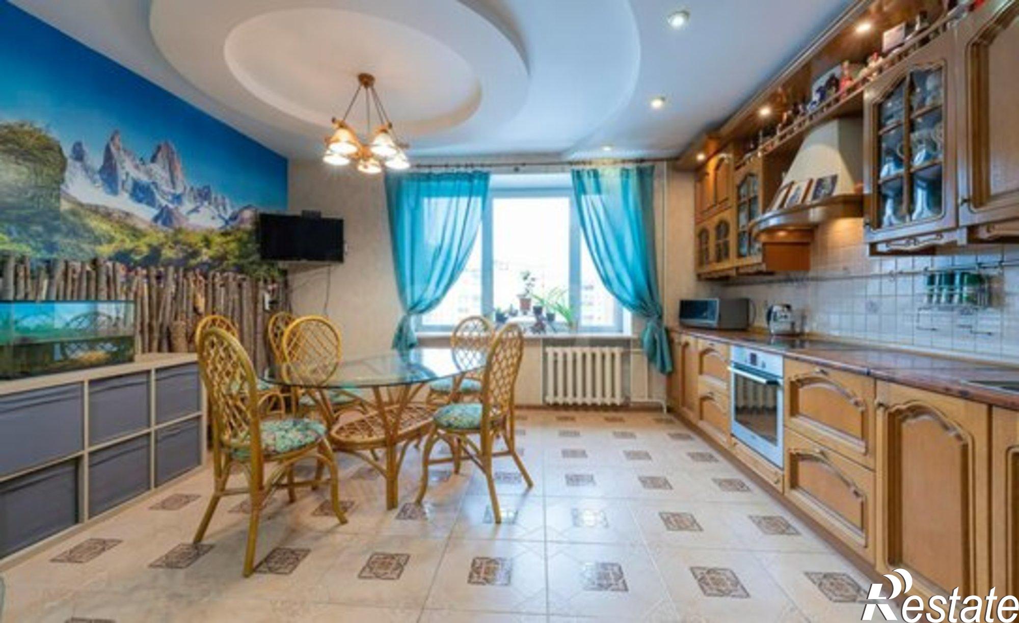 Купить квартиру за 19 500 000 рублей на ул Малкова, 26