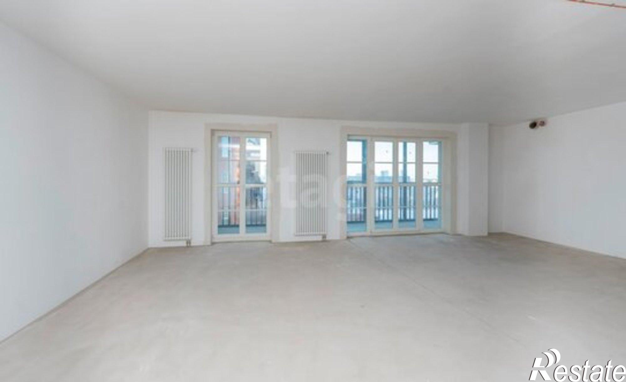 Купить квартиру за 20 000 000 рублей на ул Пермская, 33