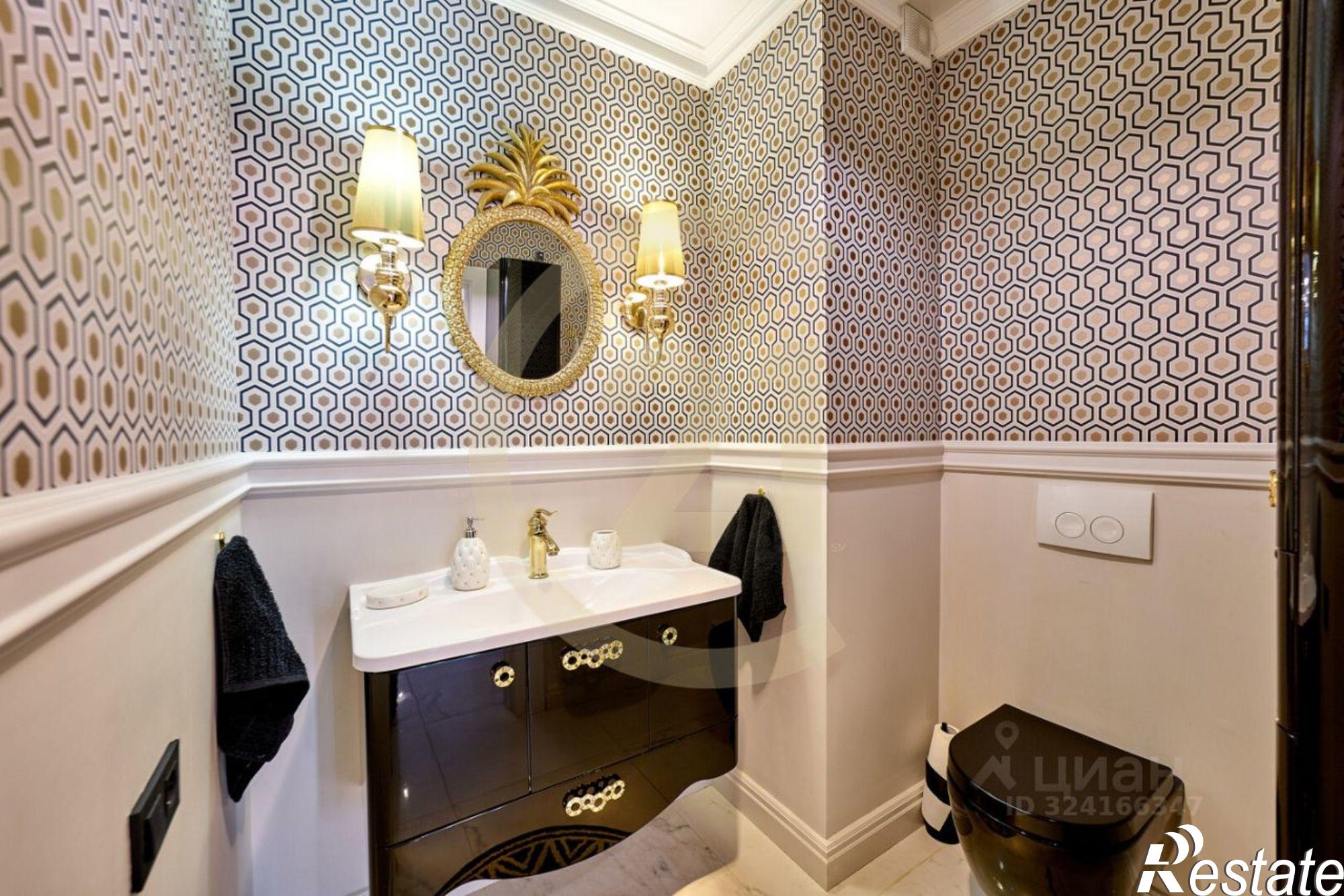 Купить квартиру за 42 000 000 рублей на ул Чернышевского, 15в